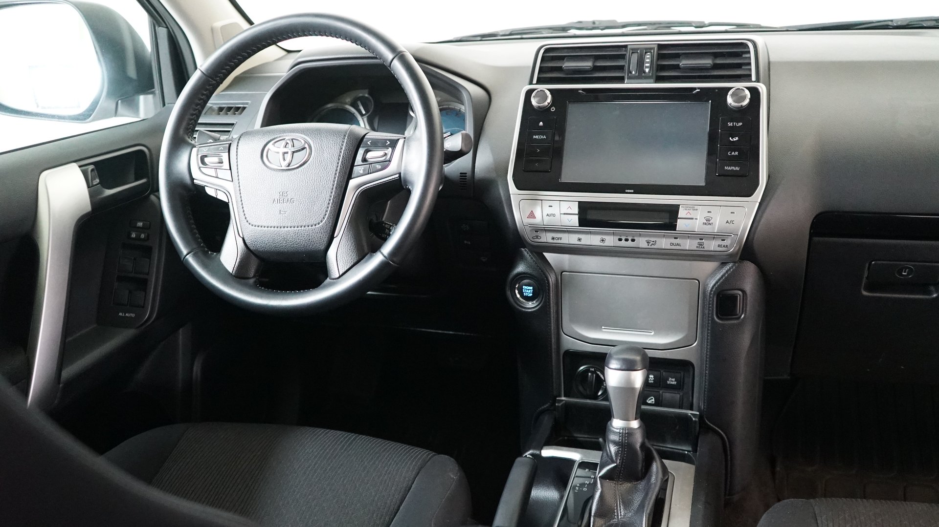 Toyota Land Cruiser 7 seats